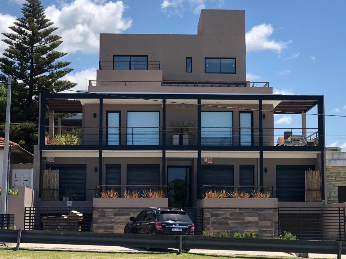 Departamentos Frente A La Playa Faro Vistas Del Sur Apartment Mar del Plata Ngoại thất bức ảnh